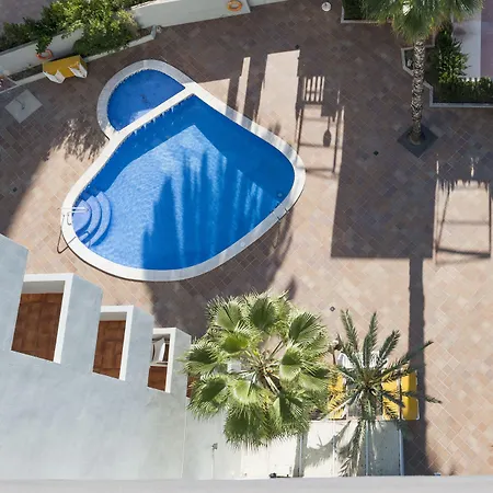 Διαμέρισμα Michel Angelo *